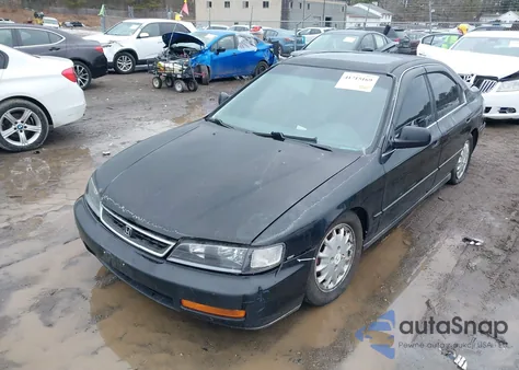 1996 Honda Accord Ex/Ex-R from USA, damaged, VIN 1HGCD555XTA174466